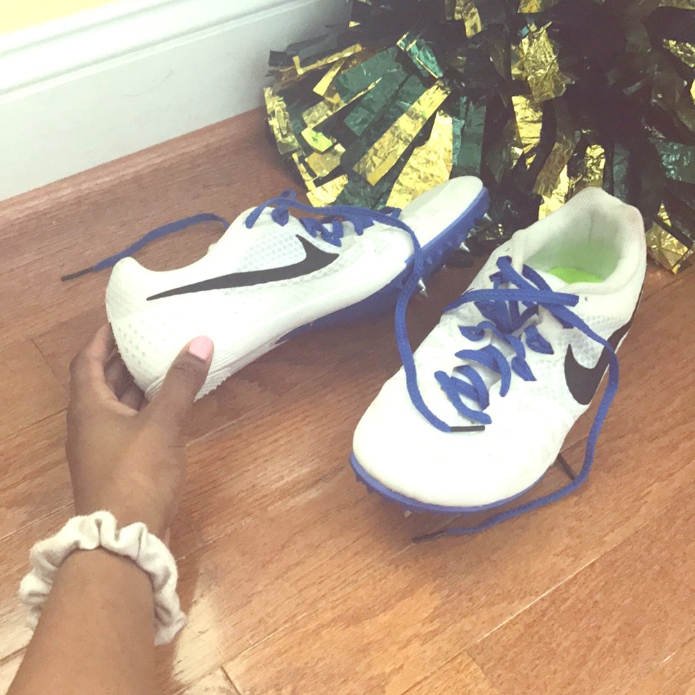 Women's Nike track shoes with spikes